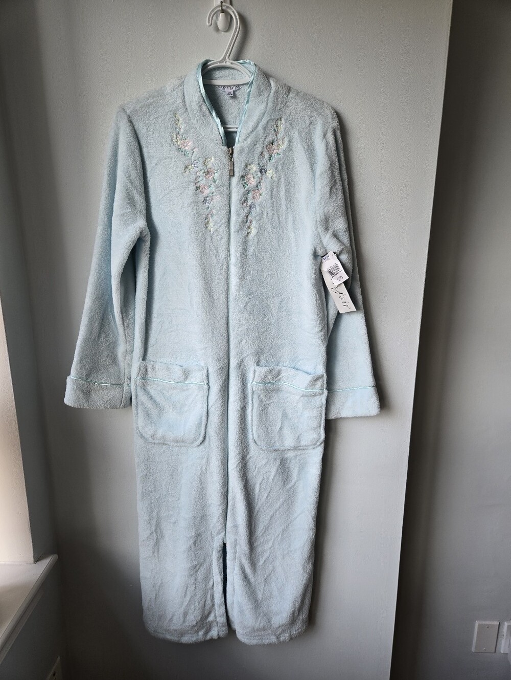 VTG Sears Women's M Plush Fleece Robe Housecoat 90s Embroidered Detail Grandma
